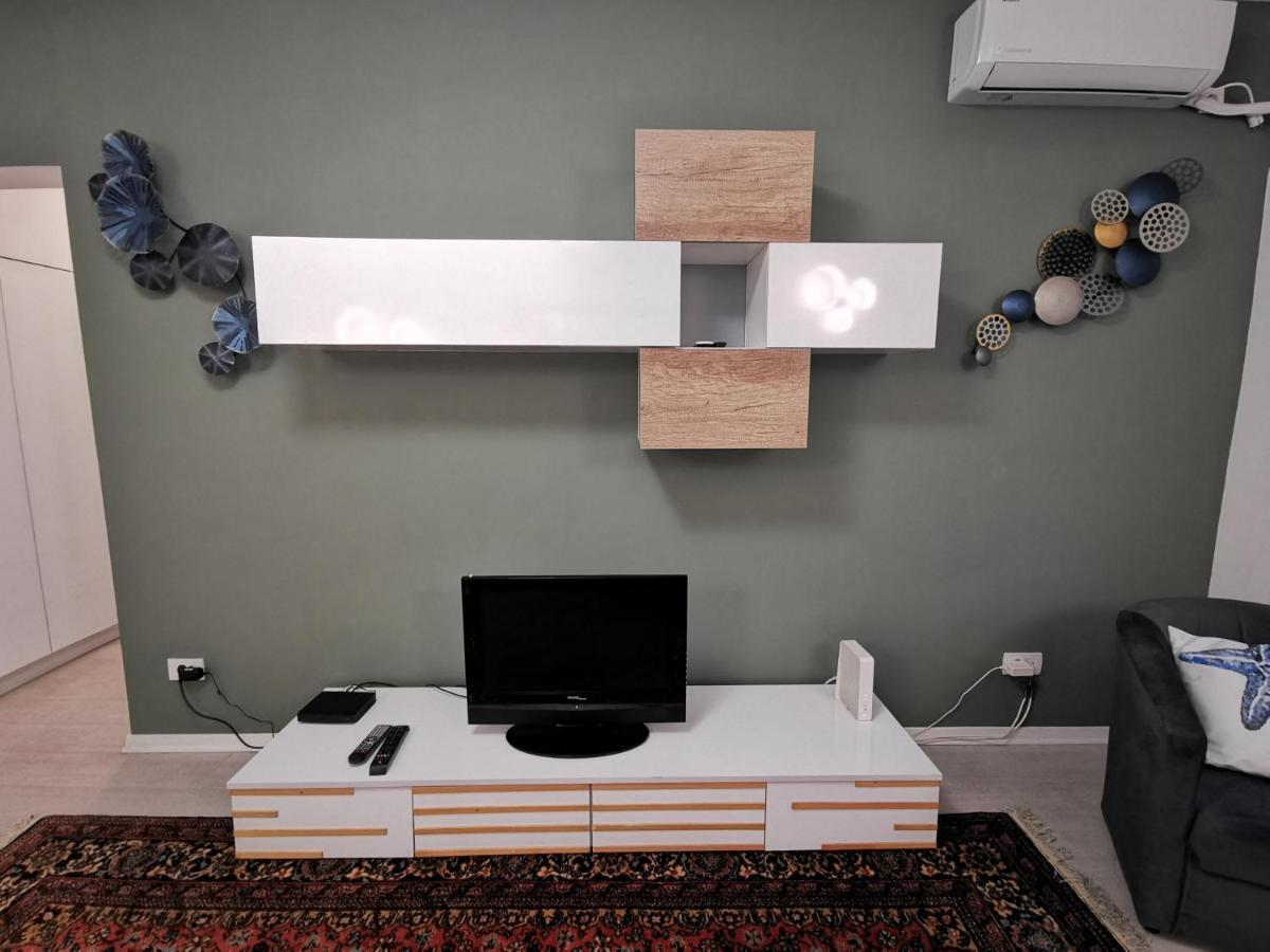 Cozy Family-friendly Csm Bucarest